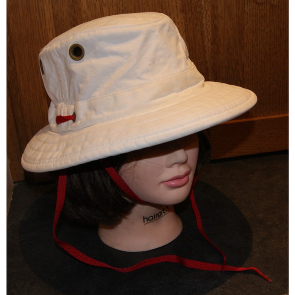 Tilley The Iconic Bucket Hat 6 7/8 Blocks UV Rays Handmade Canada Ivory Red - Picture 1 of 6